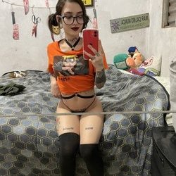 Camera Prive – Querendo descobrir o que é o Camera Prive? Está em busca de um site que está crescendo rapidamente e é perfeito para aqueles que gostam de conversar com mulheres online na webcam.